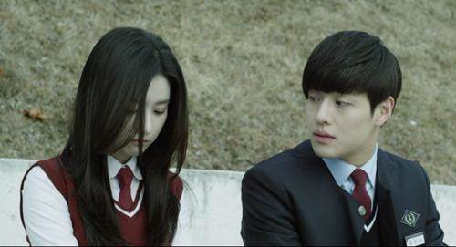 In-soo meets the female ghost